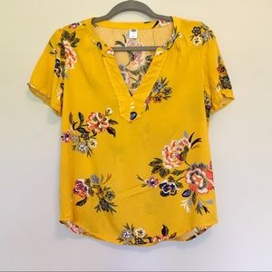 Old Navy Floral Blouse (S)